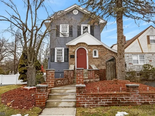 652 Harvard St, New Milford Boro, NJ 07646