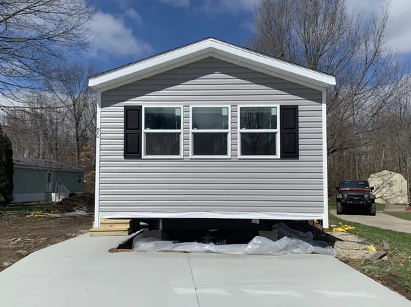 69425 M 62 #90, Edwardsburg, MI 49112