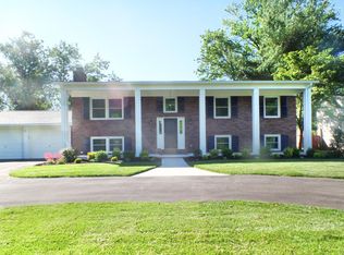 1878 Parkers Mill Rd, Lexington, KY 40504