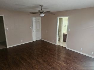 8305 Santa Clarita St NE, Albuquerque, NM 87113