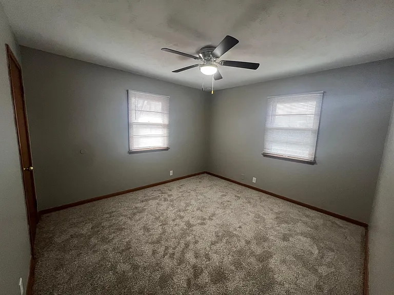 1310 N 49th St #9 — Photo 7