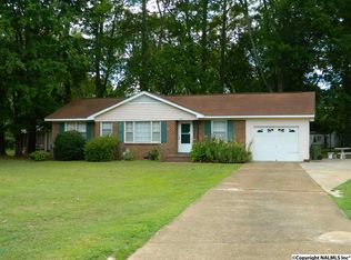 2115 Shady Lane Dr NW, Huntsville, AL 35810