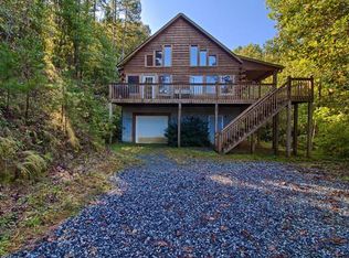 104 Kingfisher Ln, Mill Spring, NC 28756