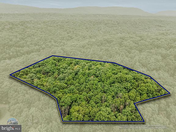 2nd image of Cacapon Retreat Ln