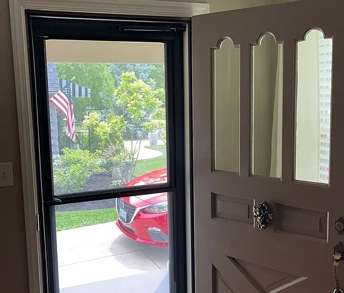 2400 Hillview Ave — Photo 5