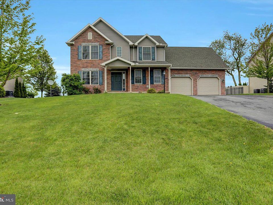 8 Red Hawk Dr, Shippensburg, PA 17257 | Zillow