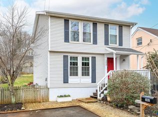 302 Palatine Ave, Charlottesville, VA 22902