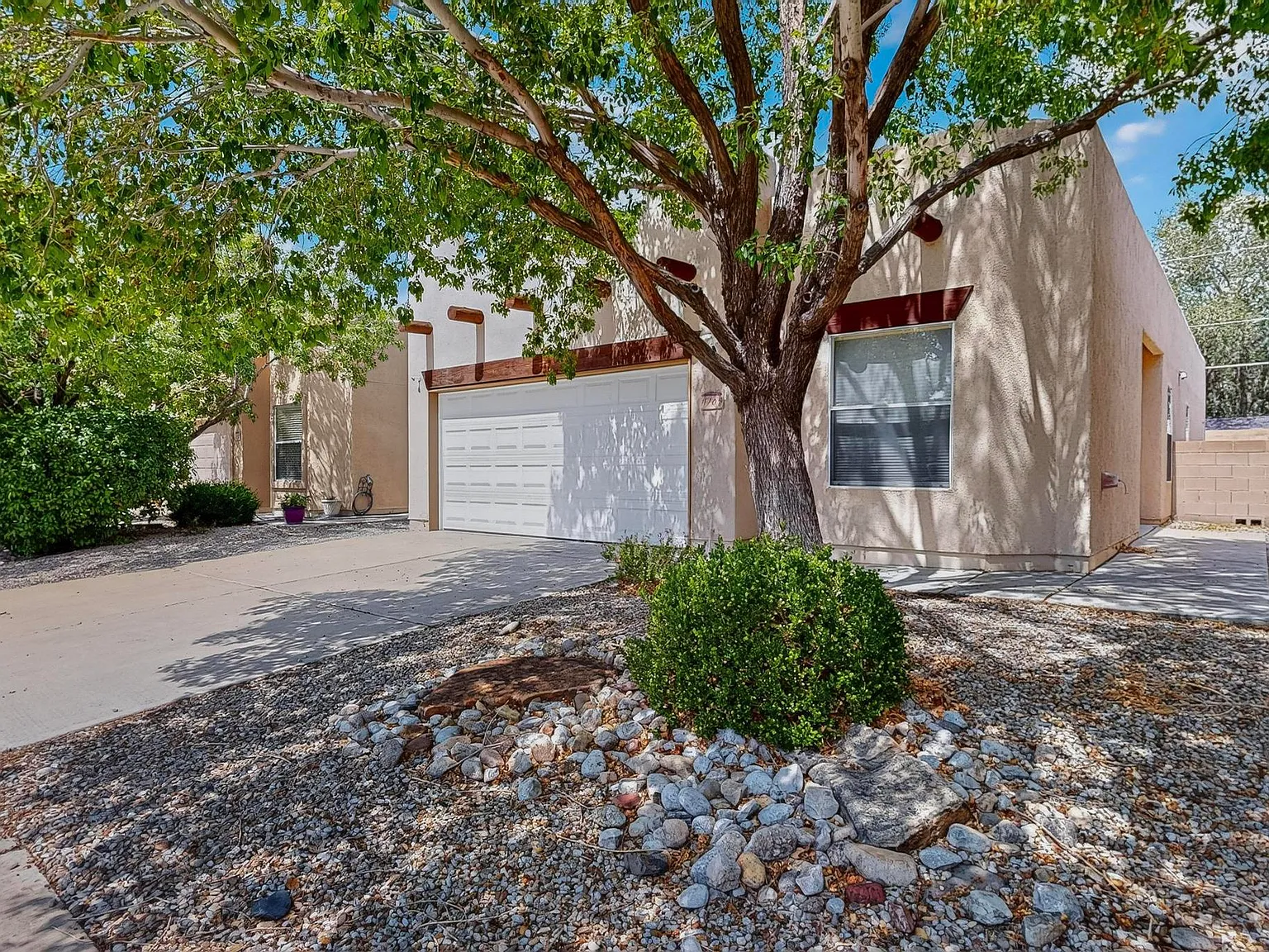 3 bed, 1492 sqft, $2,195 — Photo 3