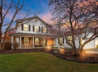 1468 Sutton Cir, Wauconda, IL 60084