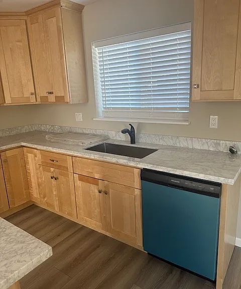 224 Brittain Ln — Photo 4