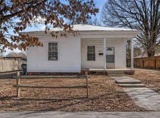 624 Delaware Ave, Burlington, NC 27217
