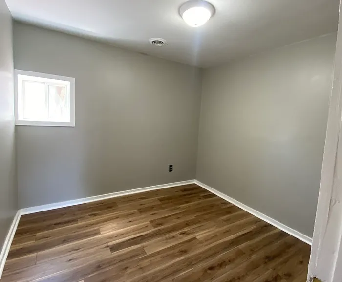 719 Alexandria St #719 — Photo 4