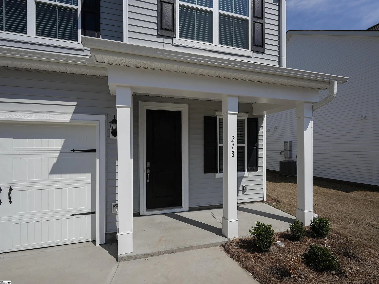 3 bed, 2.5 bath, $1,745 — Photo 2