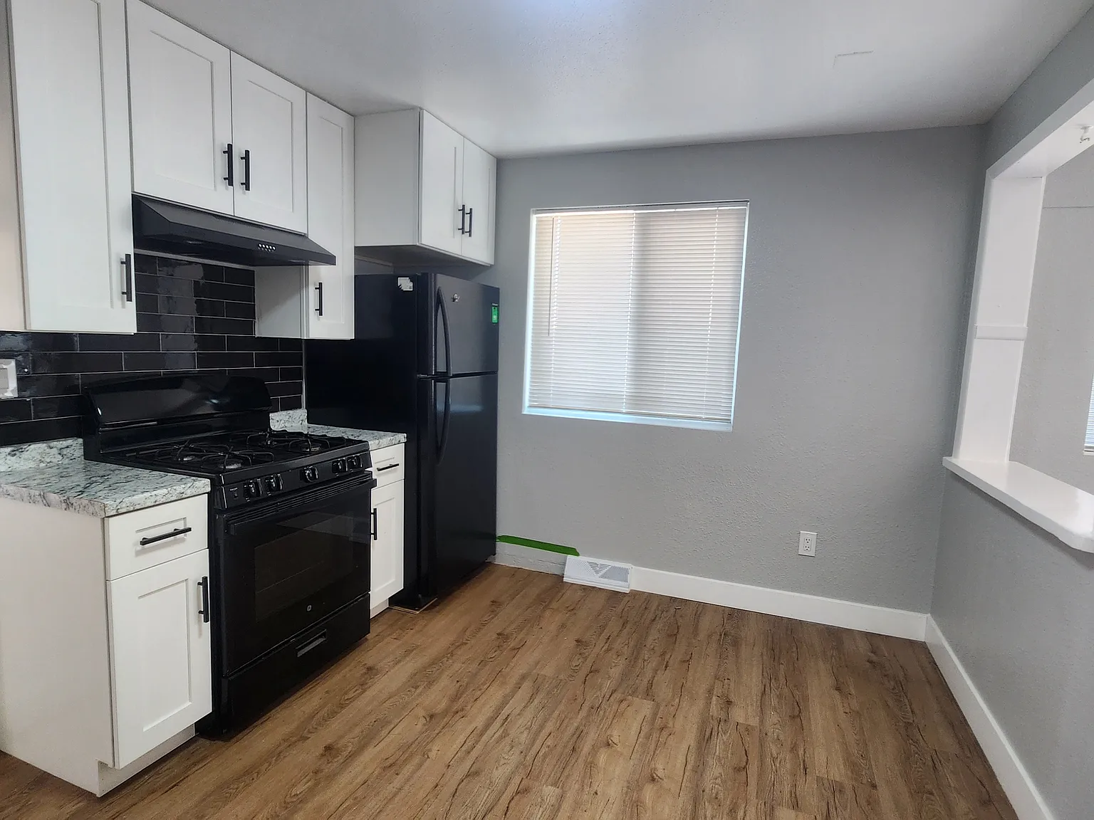 3487 W Center Ave — Photo 4
