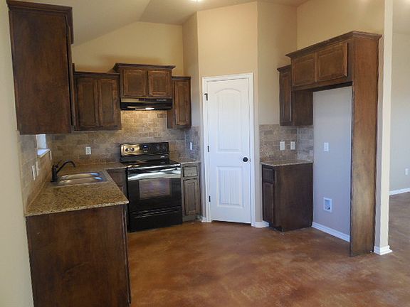 5th image of 1436 NW 127th St