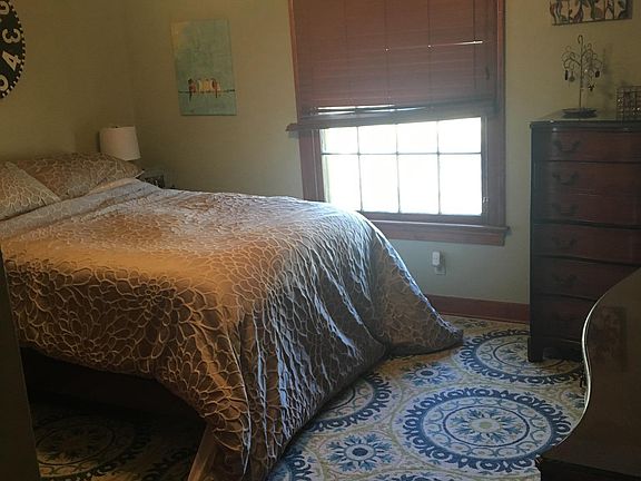 1st bedroom ,  very spacious, new fan , craftsmanship throug