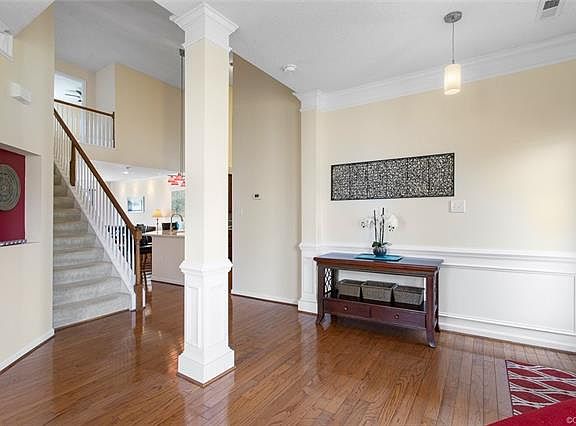 5th image of 6543 Glenshaw Dr