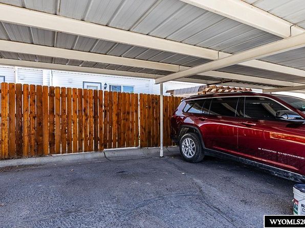 500 Monroe Ave APT 28, Green River, WY 82935