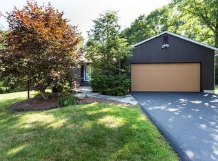 5310 Poster Ln, Fayetteville, NY 13066