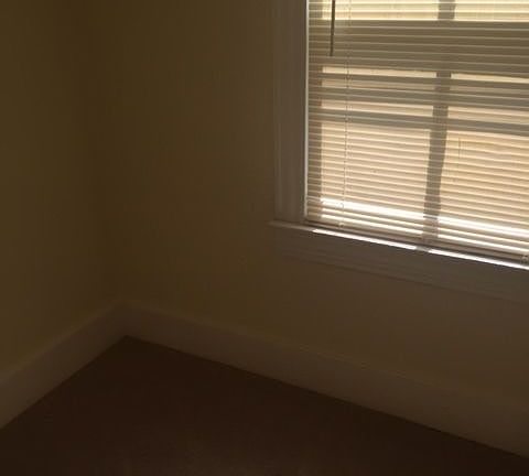 4th image of 807-B Wolfe St