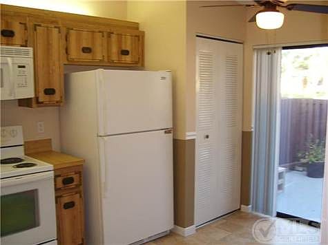 5th image of 716 Sunny Pine Way APT E