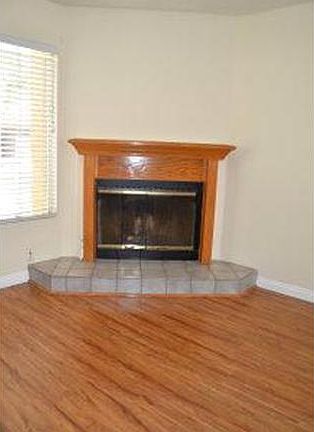 5th image of 131 N Craig Ave #5