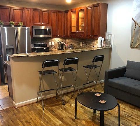 Living room/ Kitchen Area