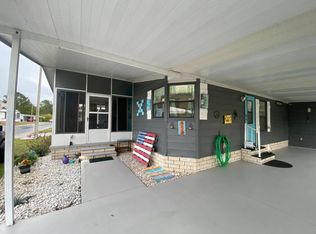 992 SE Nature Coast Ln #402, Crystal River, FL 34429