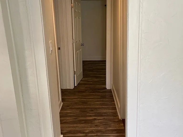 2912 N Independence Ave — Photo 10