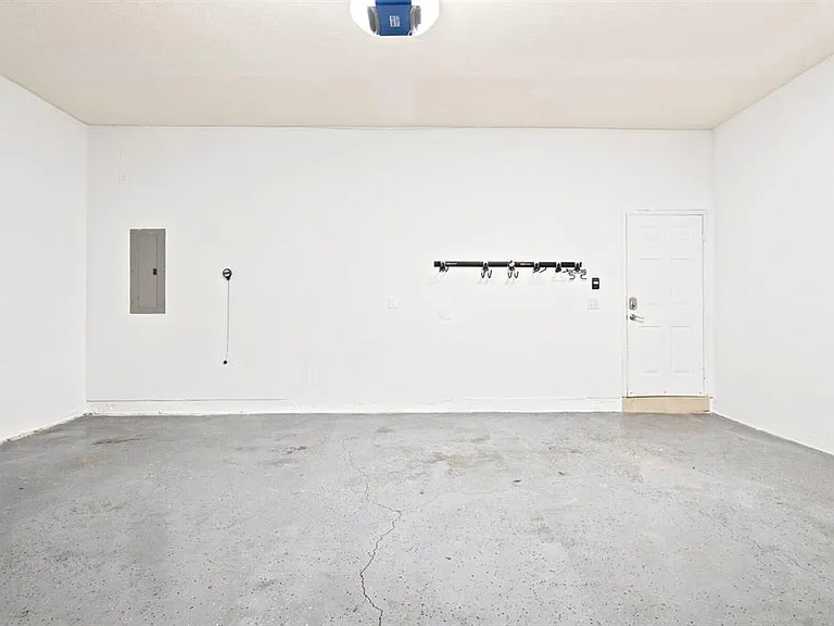 1224 NE 18th Ave #1 — Photo 25