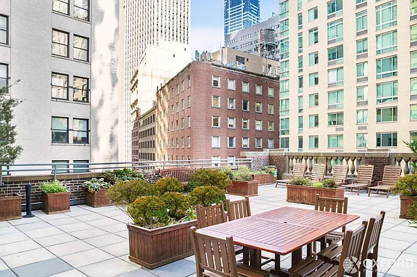 Rented by Oxford Property Group | media 19