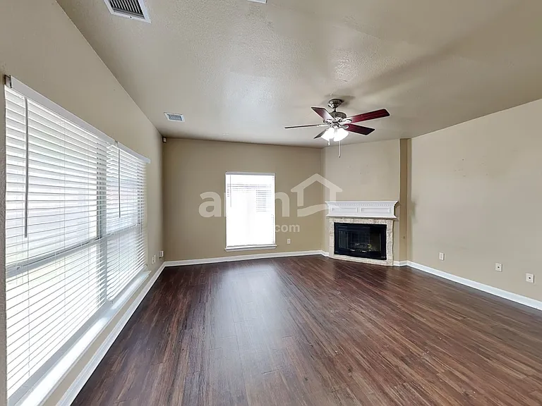 3608 Cheyenne St — Photo 9