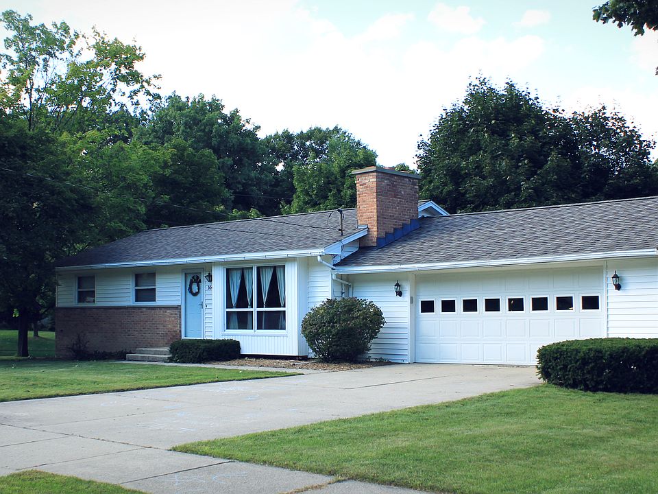 1st image of 1043 Needham Ct NW