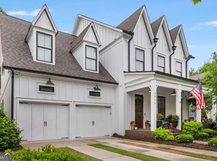 1040 Crossvine Rd, Roswell, GA 30075