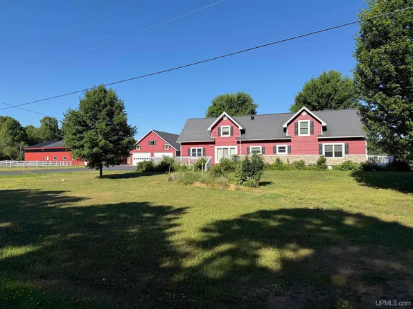 14469 River Rd, Hurley, WI 54534