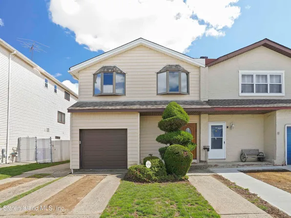 191 Lewiston St, Staten Island, NY 10314