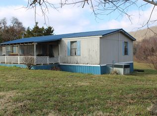 674 Safley Hollow Rd, McMinnville, TN 37110