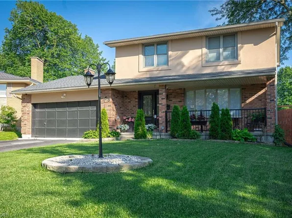 55 Wentworth Ct, London, ON N6J 3W5
