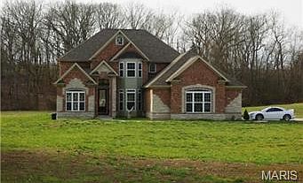 1st image of 111 Lake Forest Dr