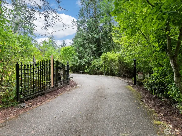 9902 274th Street E, Graham, WA 98338