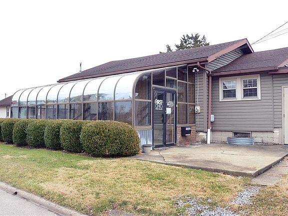 4th image of 1216 Woodlawn Ave