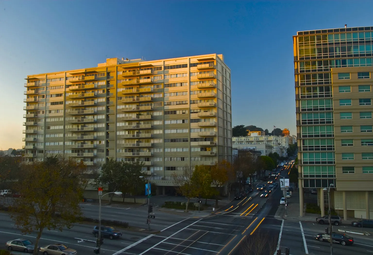 1333 Gough Apartments at Cathedral Hall — Photo 2