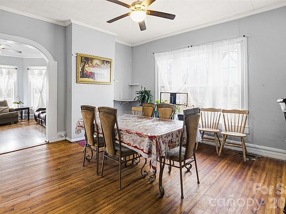 5th image of 1212 S Salisbury Ave