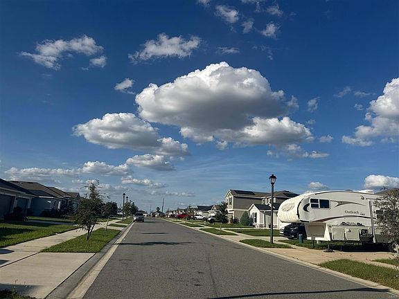 4th image of 200 Summerlin Loop