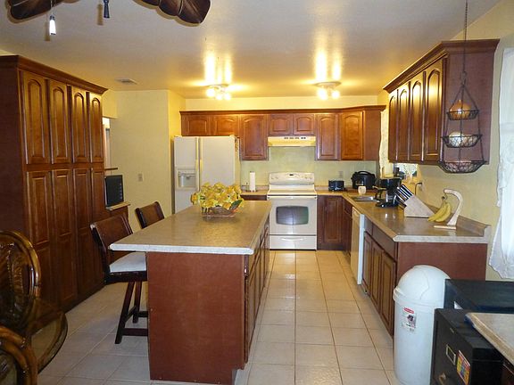 2nd image of 371 SE Whitmore Drive