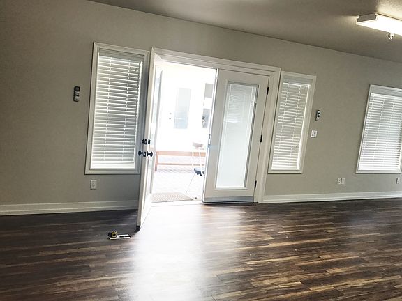 4th image of 528 E Branch St Ste 101