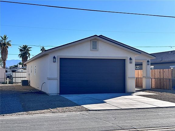 4th image of 2112 Clearwater Drive