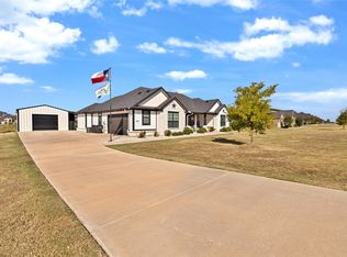 1009 Boulder Rd, Weatherford, TX 76085