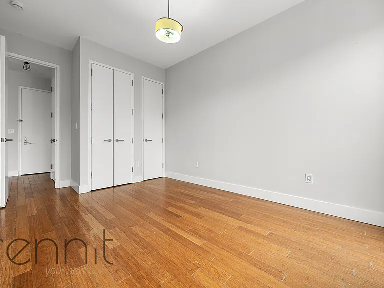 643 Madison St #A — Photo 10