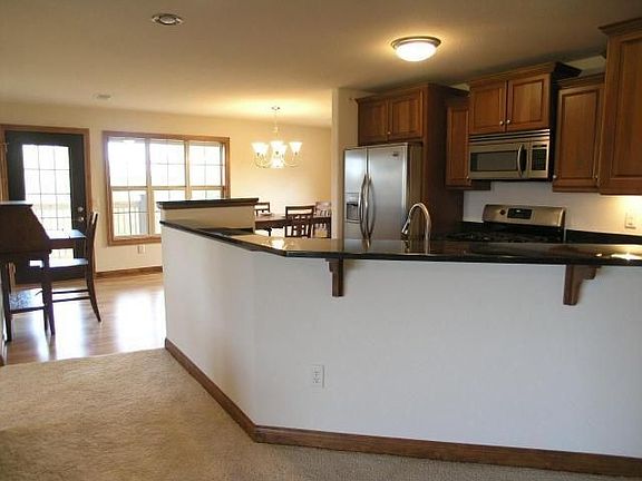 4th image of 18107 W Wisconsin Ave Unit 202